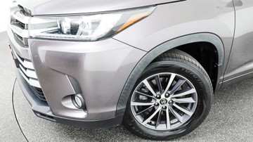 https://vehicle-cdn.autoleague.cloud/3881_1106140_3.jpg