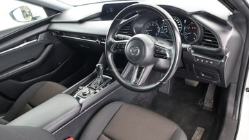 https://vehicle-cdn.autoleague.cloud/3881_1106143_16.jpg