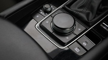 https://vehicle-cdn.autoleague.cloud/3881_1106143_22.jpg
