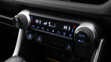 https://vehicle-cdn.autoleague.cloud/3881_1106148_21.jpg