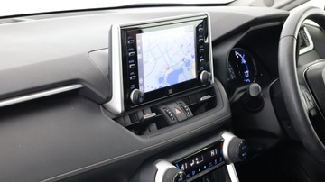 https://vehicle-cdn.autoleague.cloud/3881_1106148_25.jpg