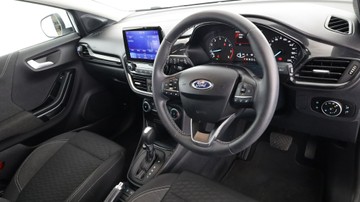 https://vehicle-cdn.autoleague.cloud/3881_1106151_15.jpg