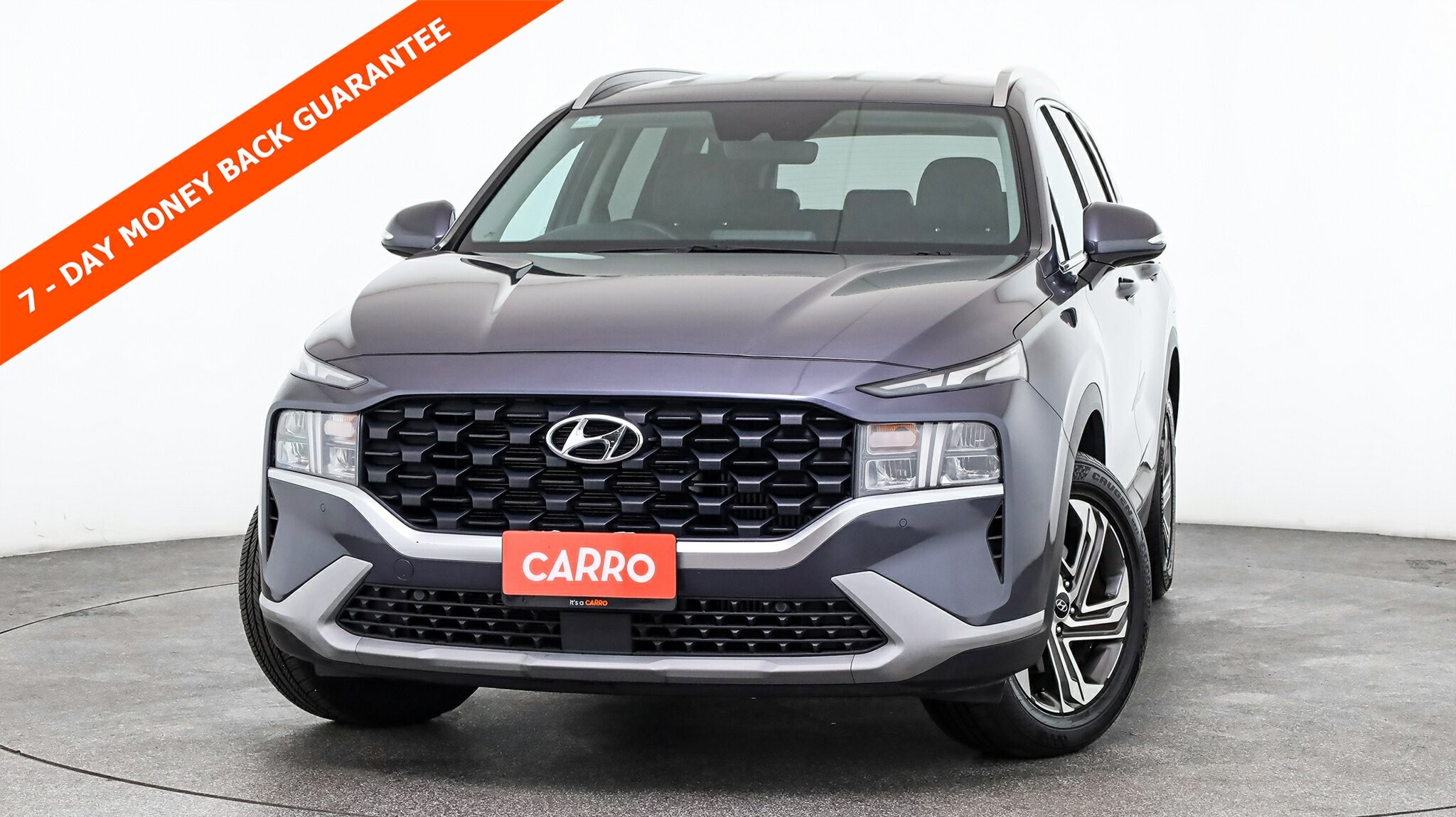 Hyundai Santa Fe image 1
