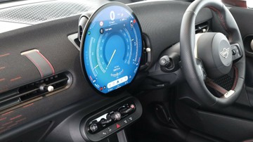https://vehicle-cdn.autoleague.cloud/3881_1106171_24.jpg