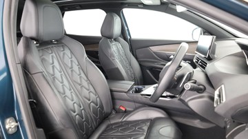 https://vehicle-cdn.autoleague.cloud/3881_1106173_15.jpg