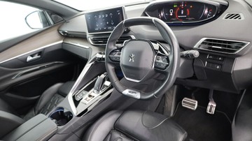 https://vehicle-cdn.autoleague.cloud/3881_1106173_16.jpg