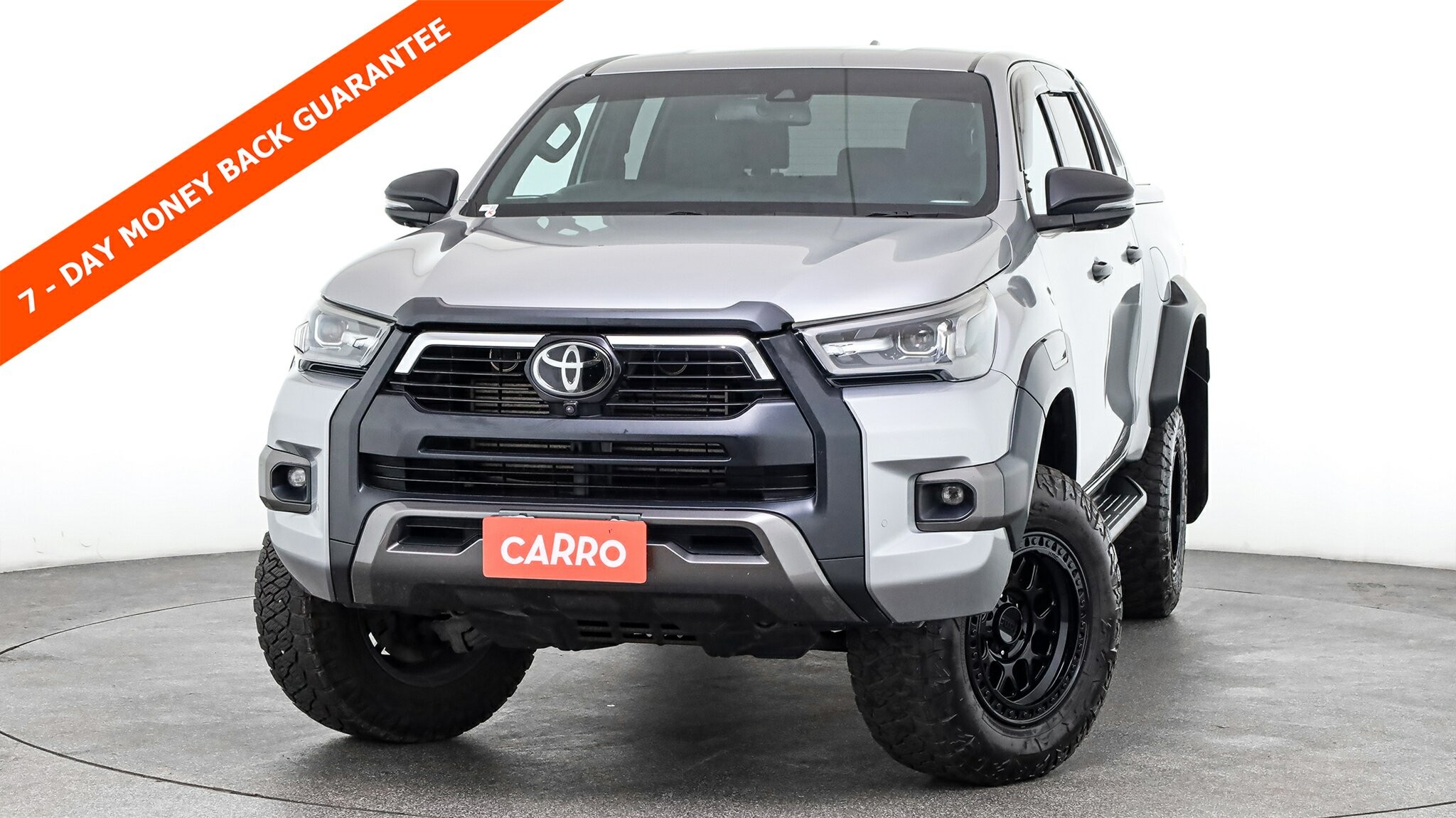 Toyota Hilux image 1