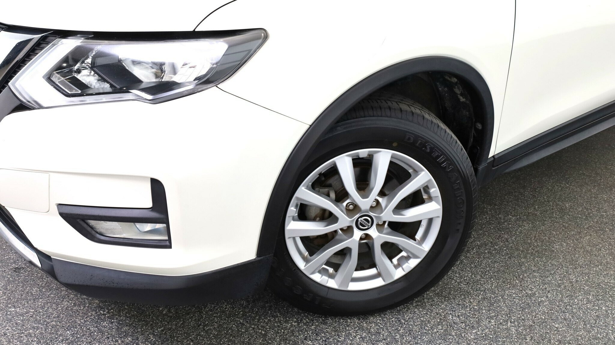 Nissan X-trail image 3