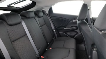 https://vehicle-cdn.autoleague.cloud/3881_1106218_13.jpg