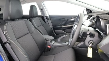 https://vehicle-cdn.autoleague.cloud/3881_1106218_14.jpg