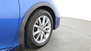 https://vehicle-cdn.autoleague.cloud/3881_1106218_6.jpg