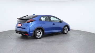 https://vehicle-cdn.autoleague.cloud/3881_1106218_9.jpg