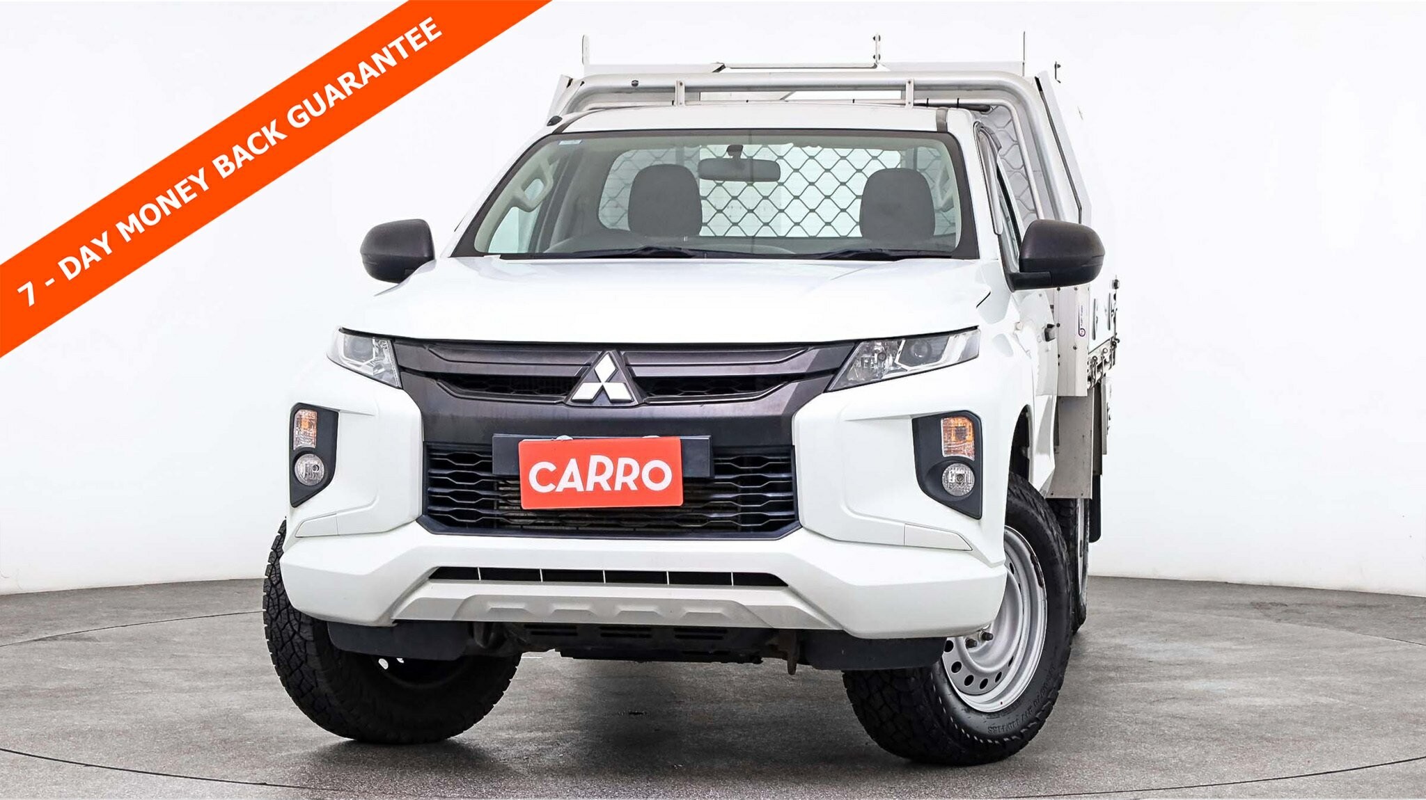 Mitsubishi Triton image 1