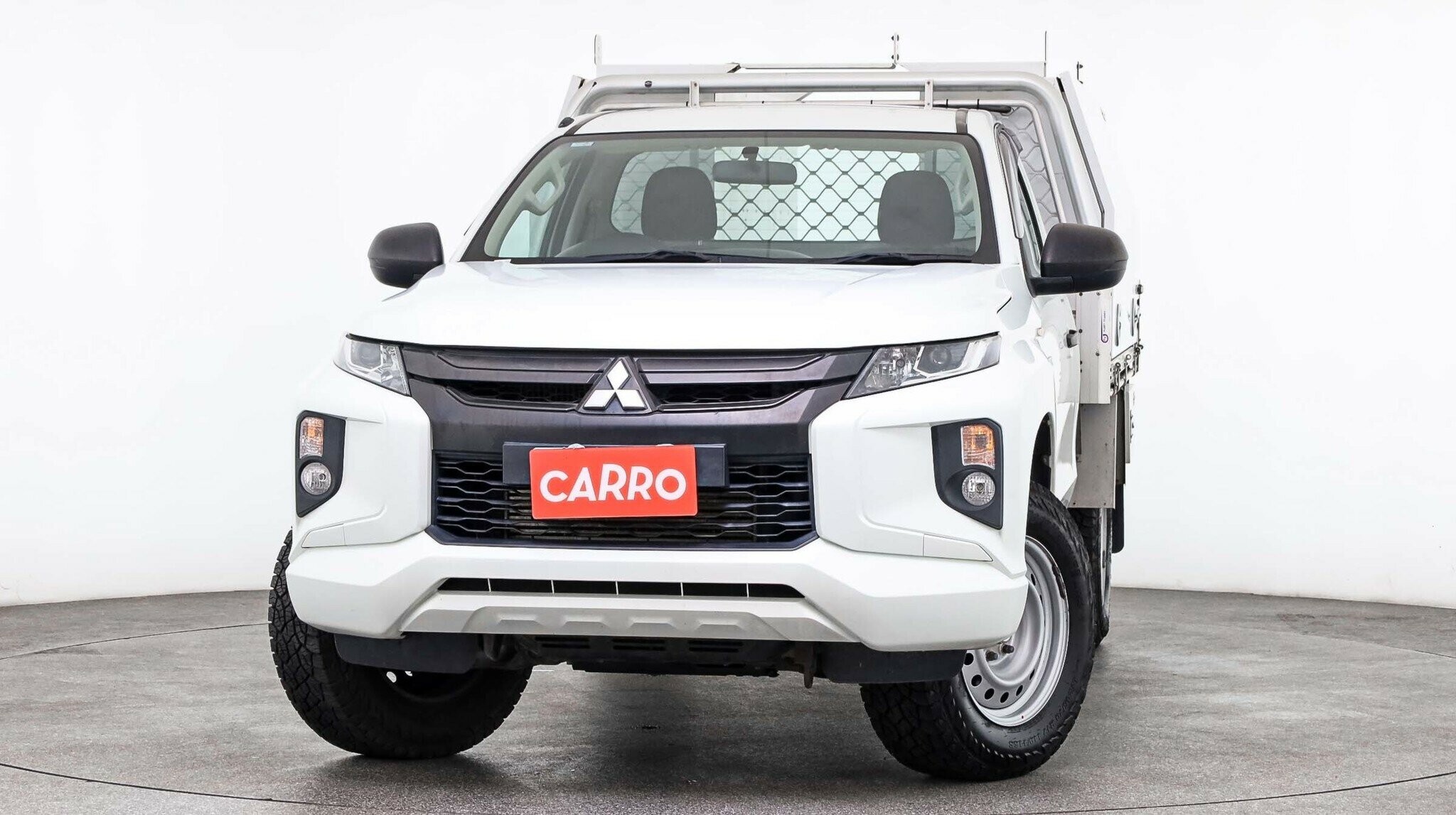Mitsubishi Triton image 2