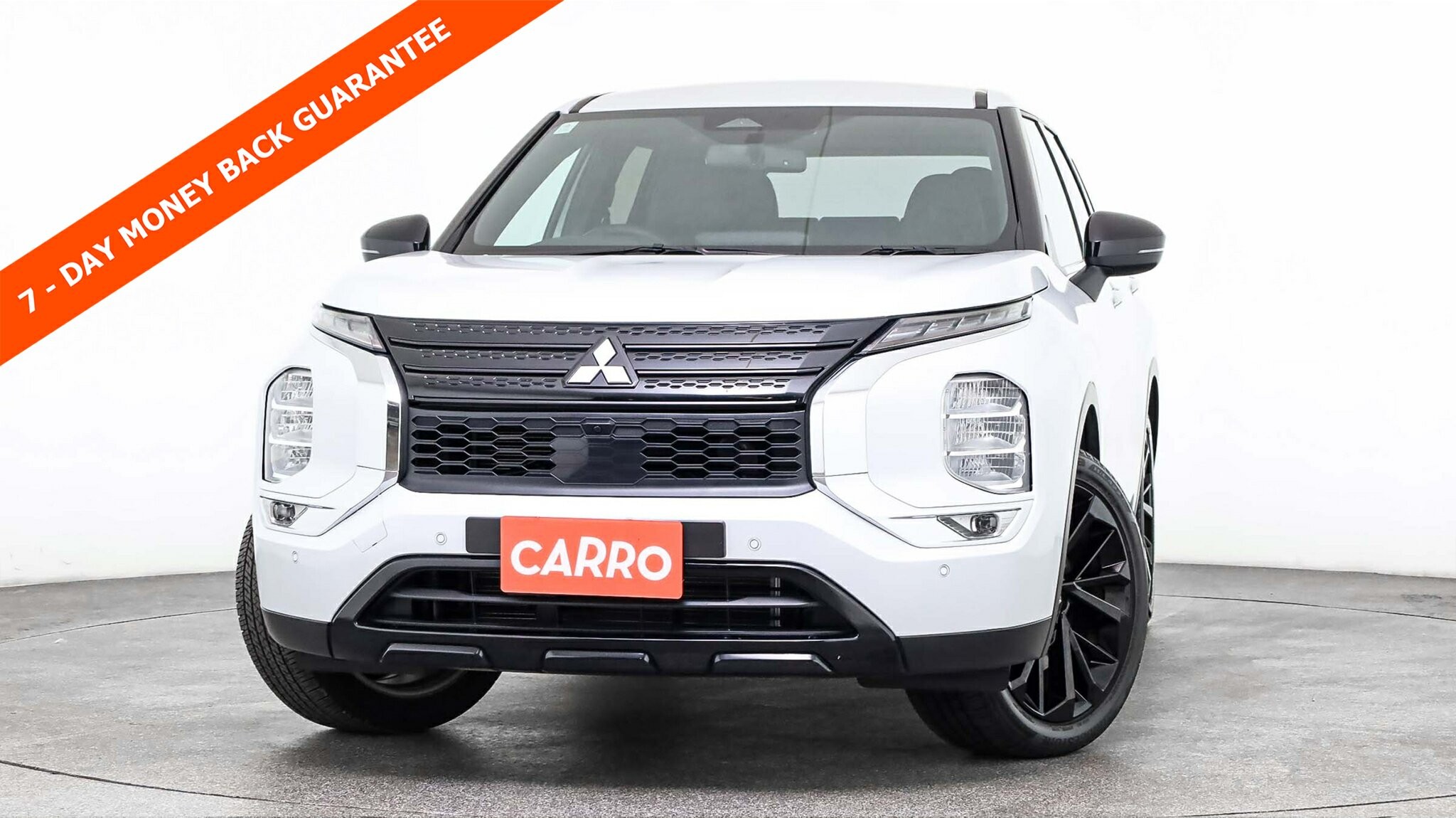 Mitsubishi Outlander image 1