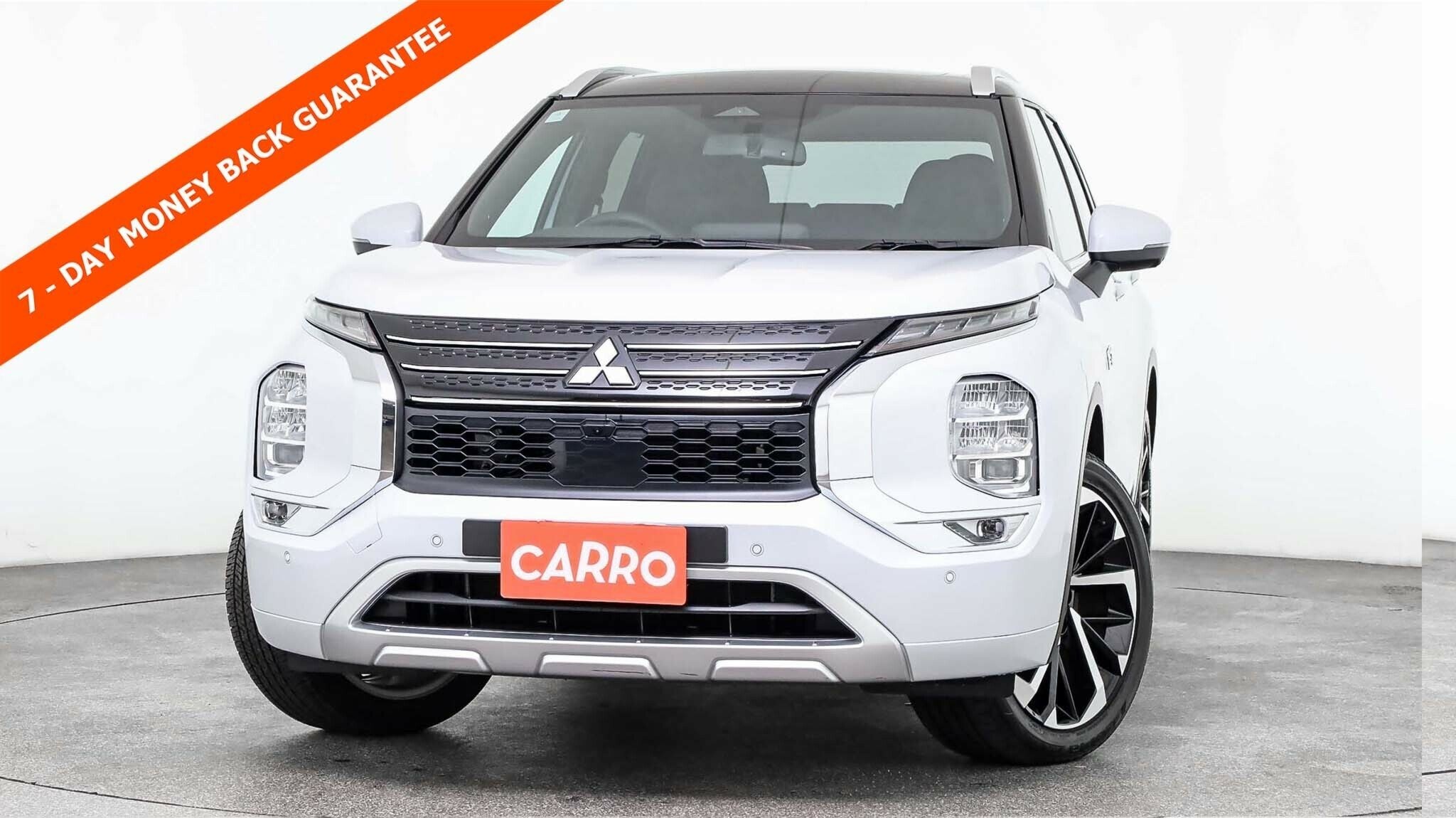 Mitsubishi Outlander image 1