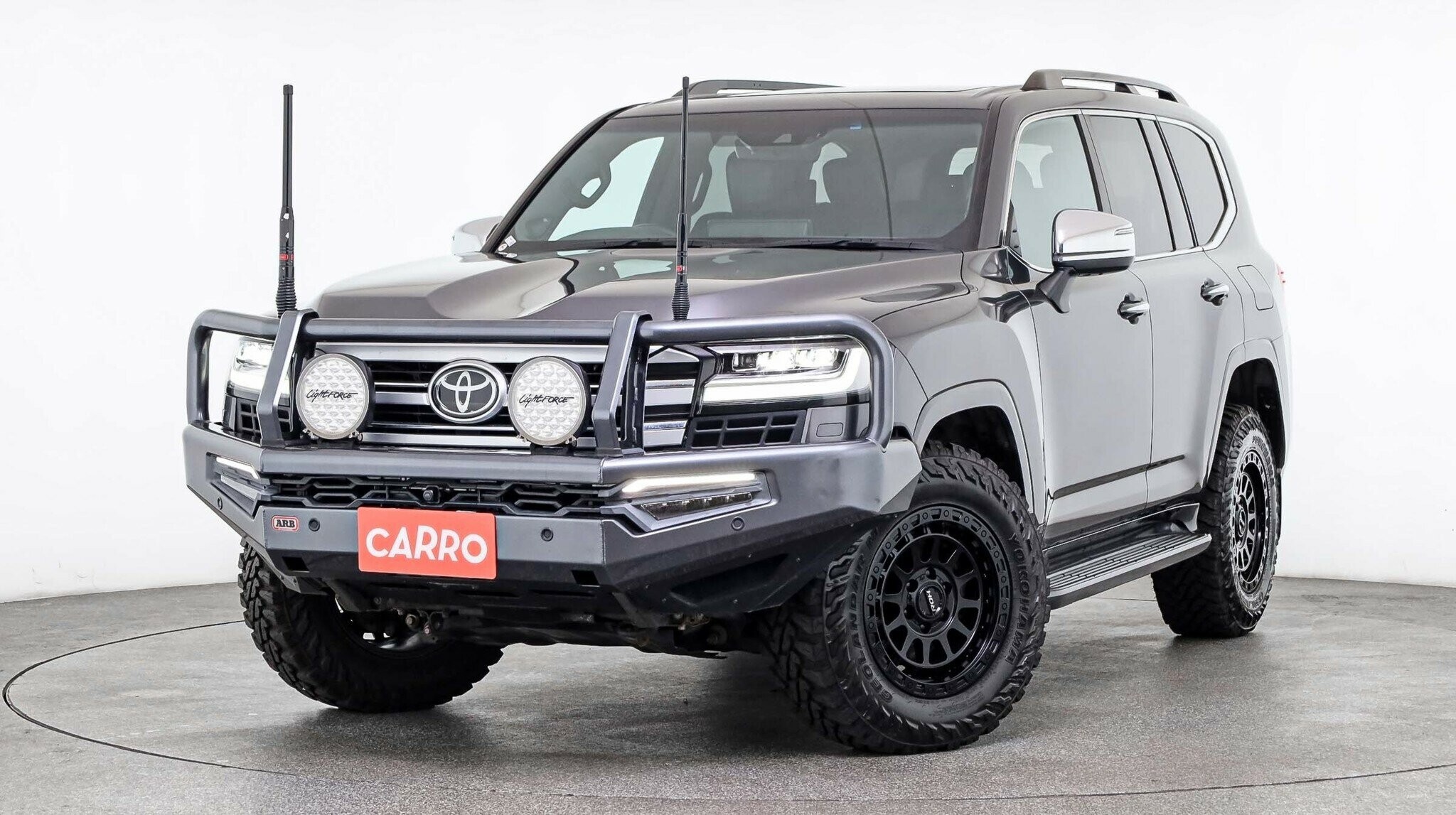 Toyota Landcruiser image 2