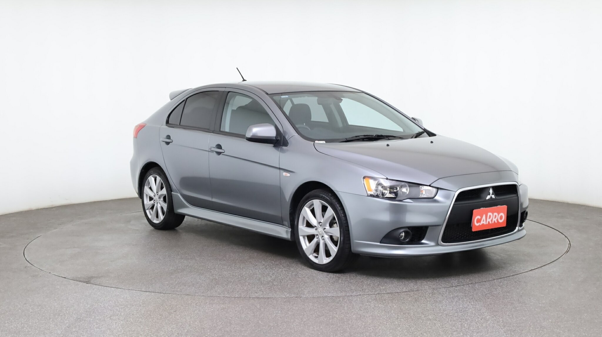 Mitsubishi Lancer image 4