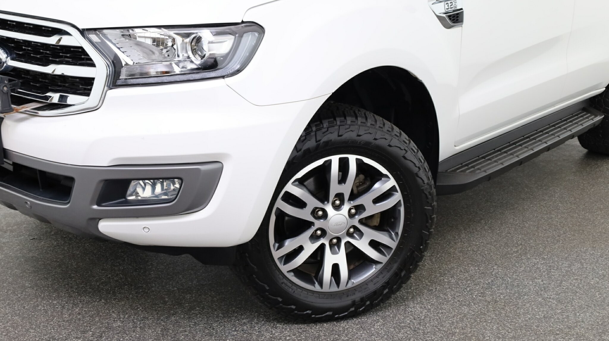 Ford Everest image 3