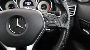 https://vehicle-cdn.autoleague.cloud/3881_1106350_15.jpg