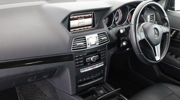 https://vehicle-cdn.autoleague.cloud/3881_1106350_24.jpg