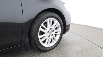 https://vehicle-cdn.autoleague.cloud/3881_1106360_6.jpg
