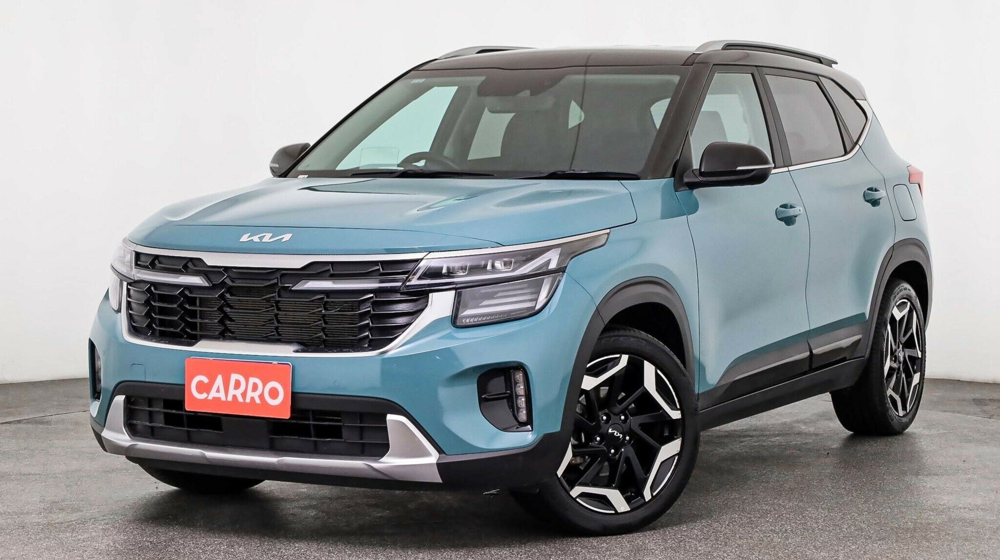 Kia Seltos image 2
