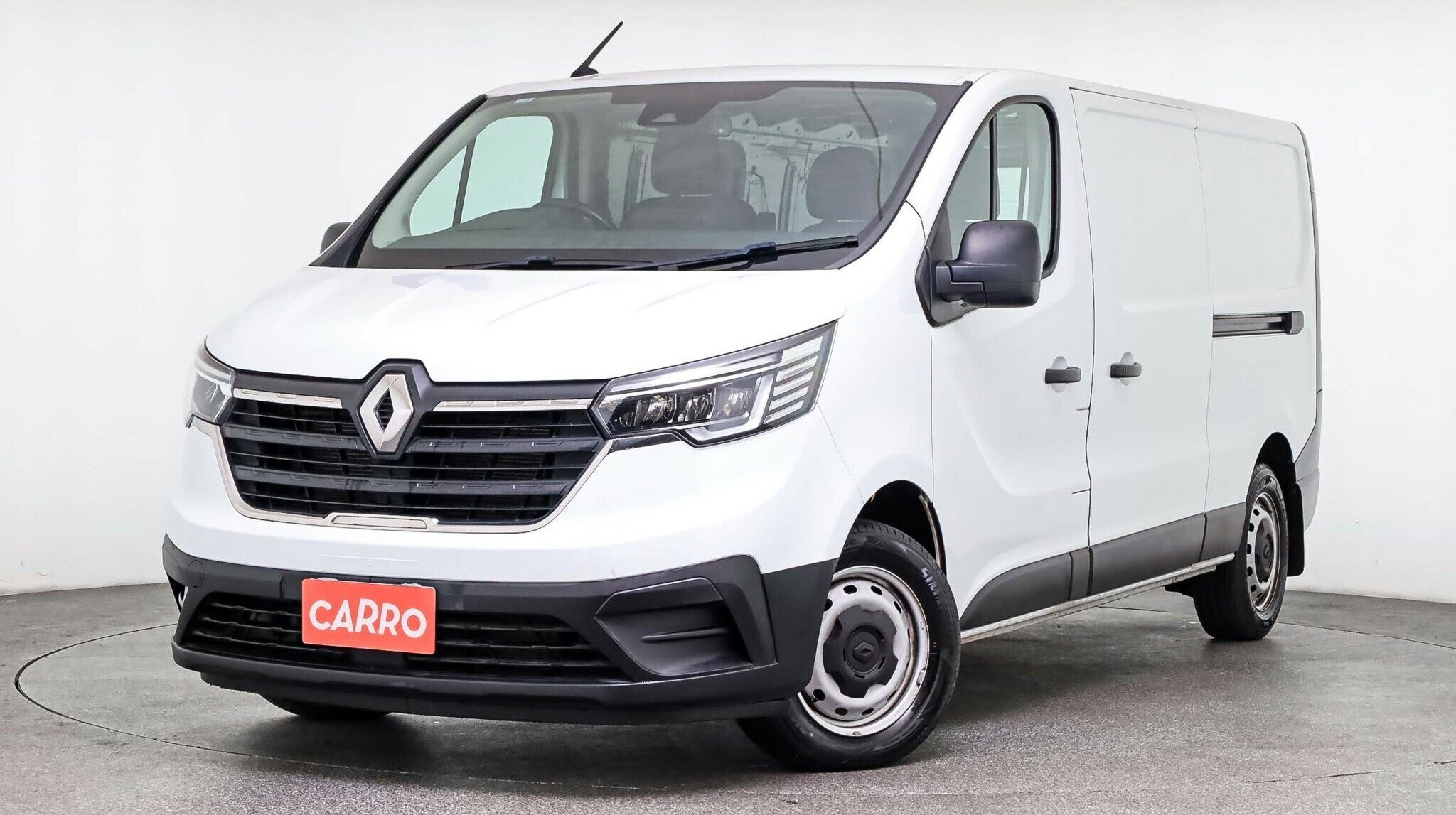 Renault Trafic image 2