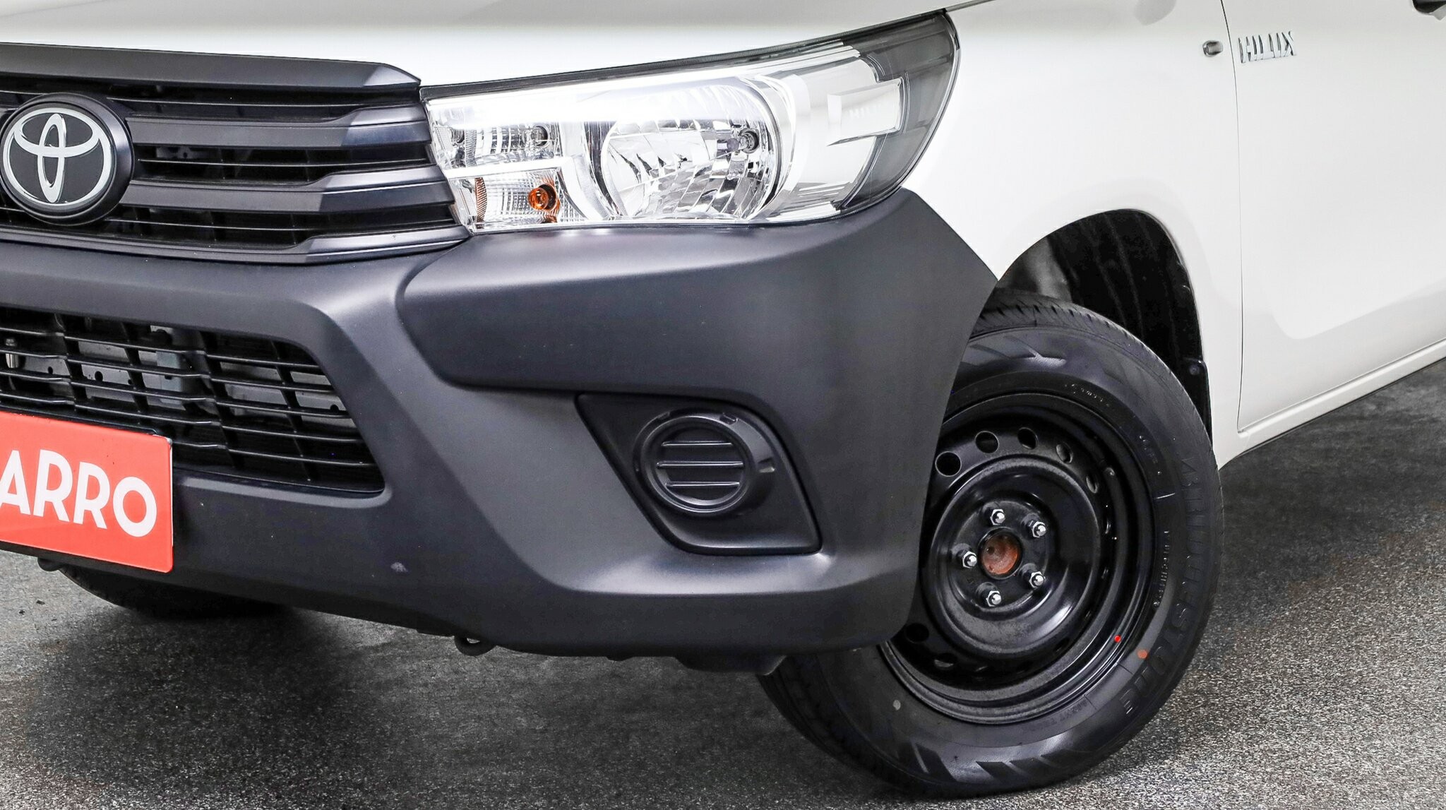 Toyota Hilux image 3