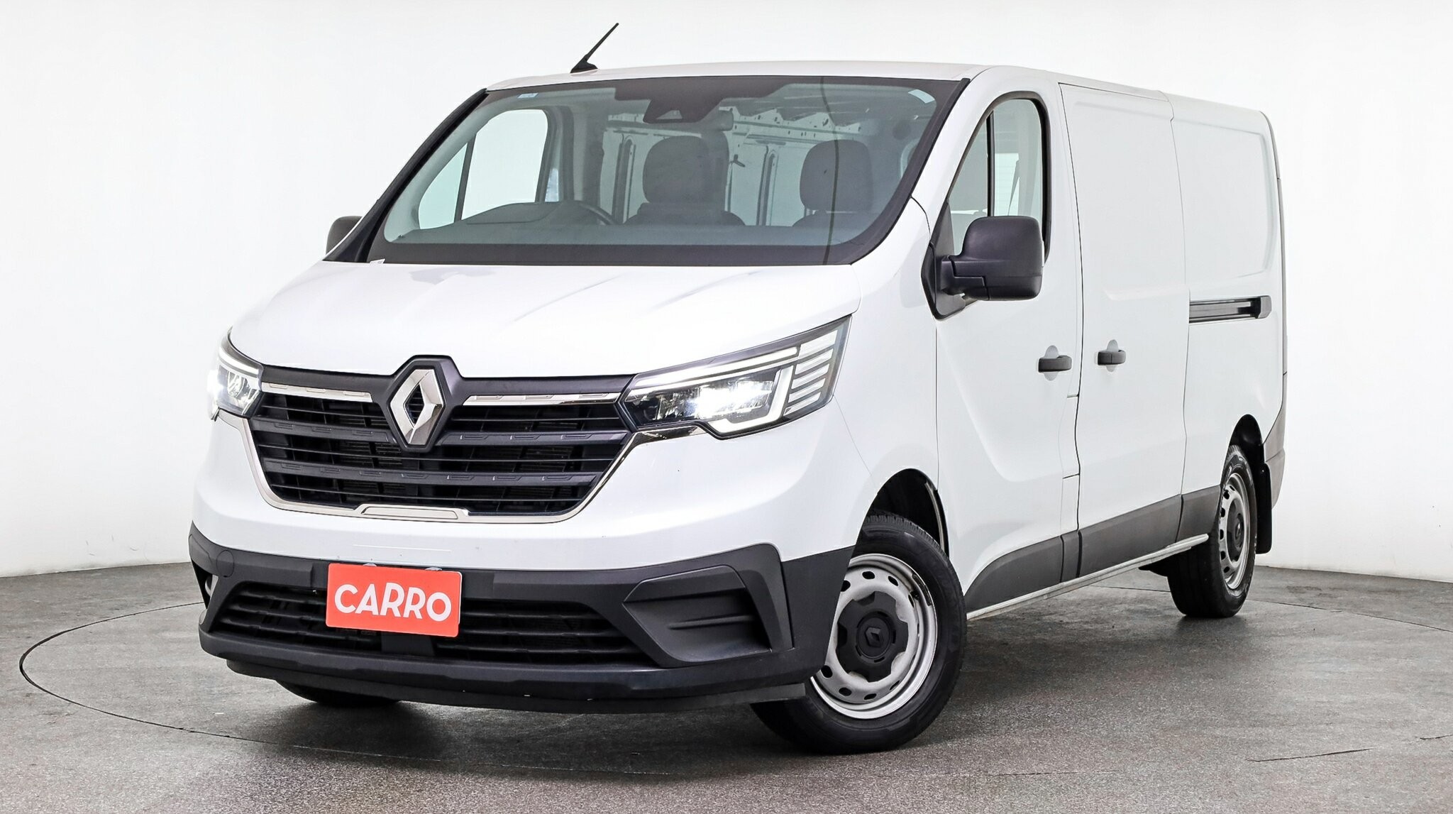 Renault Trafic image 2