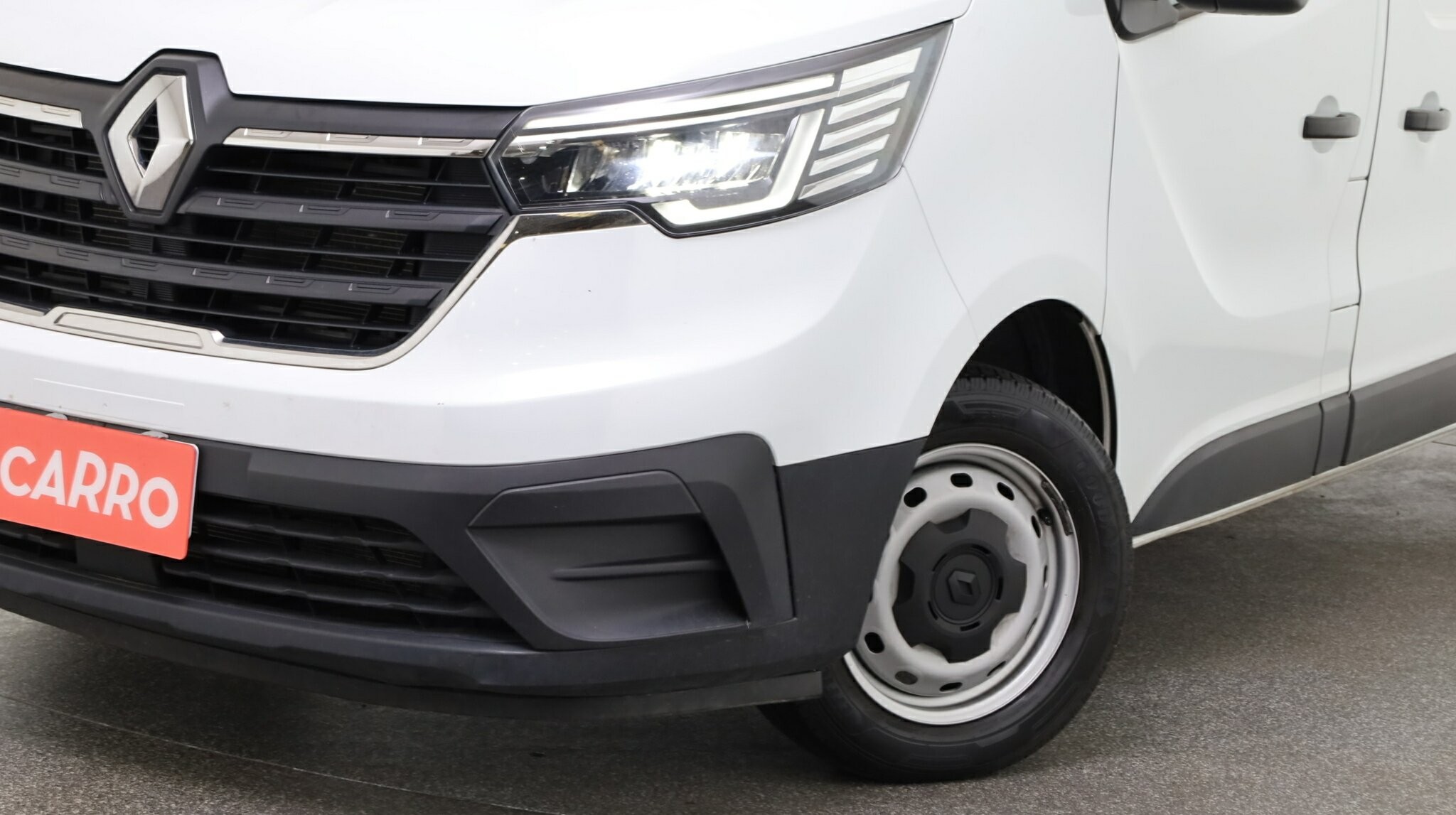Renault Trafic image 3