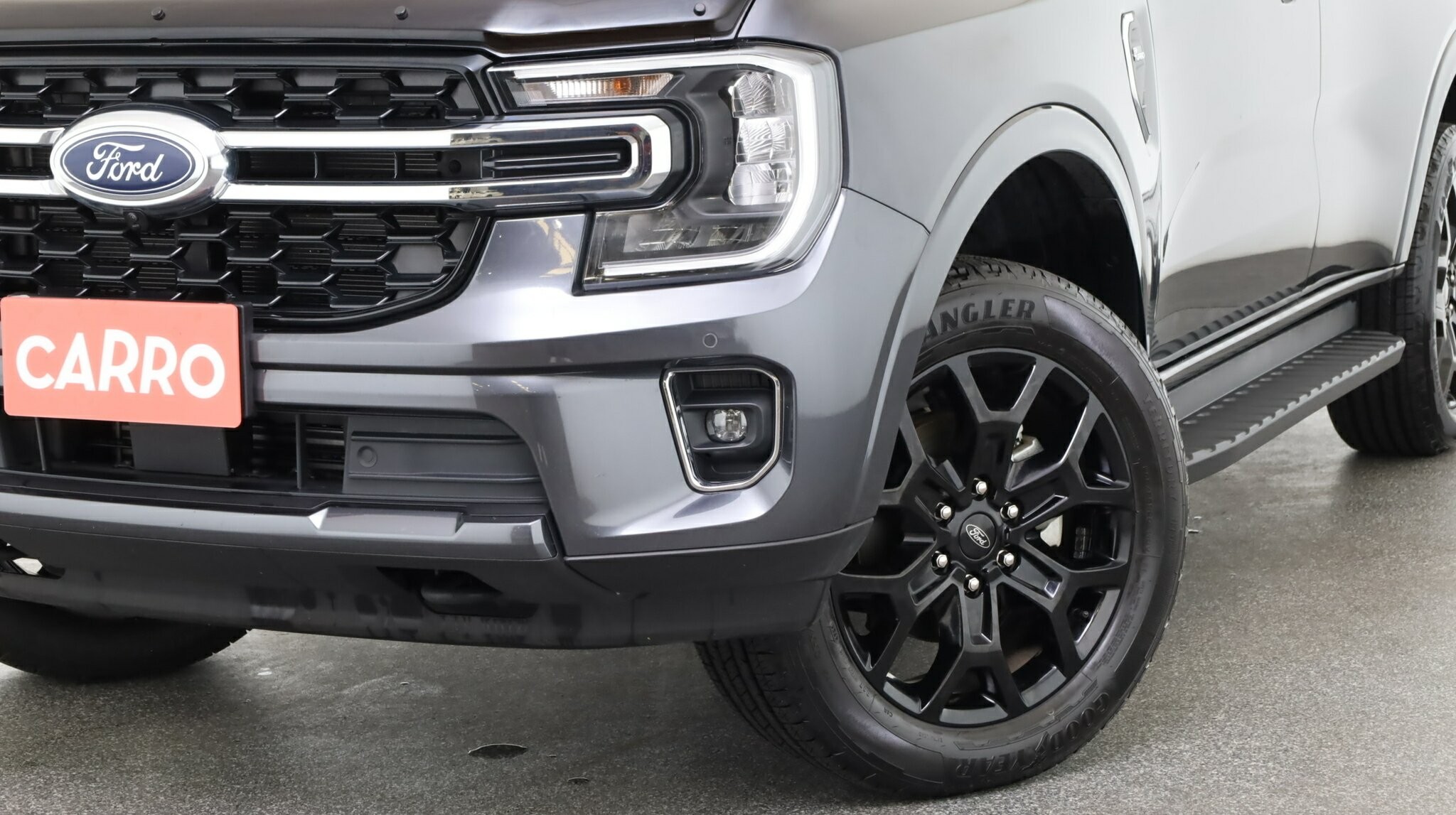 Ford Everest image 3