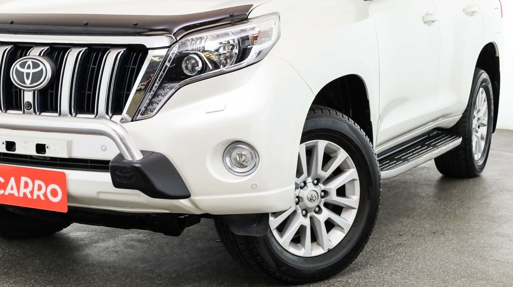 Toyota Landcruiser Prado image 3