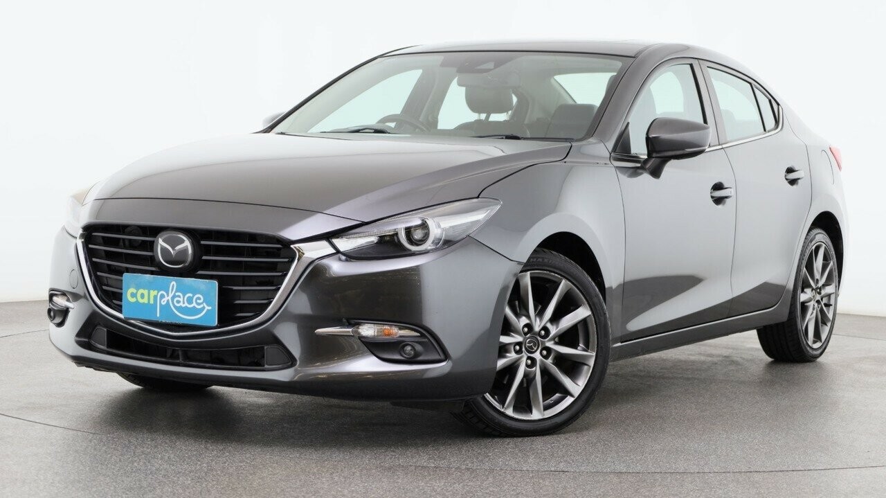 Mazda 3 image 1