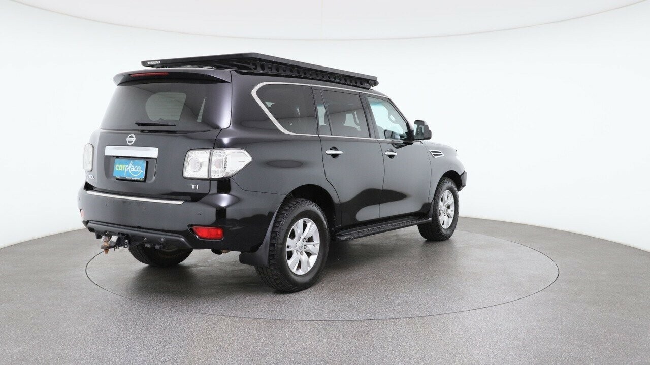 Nissan Patrol image 4