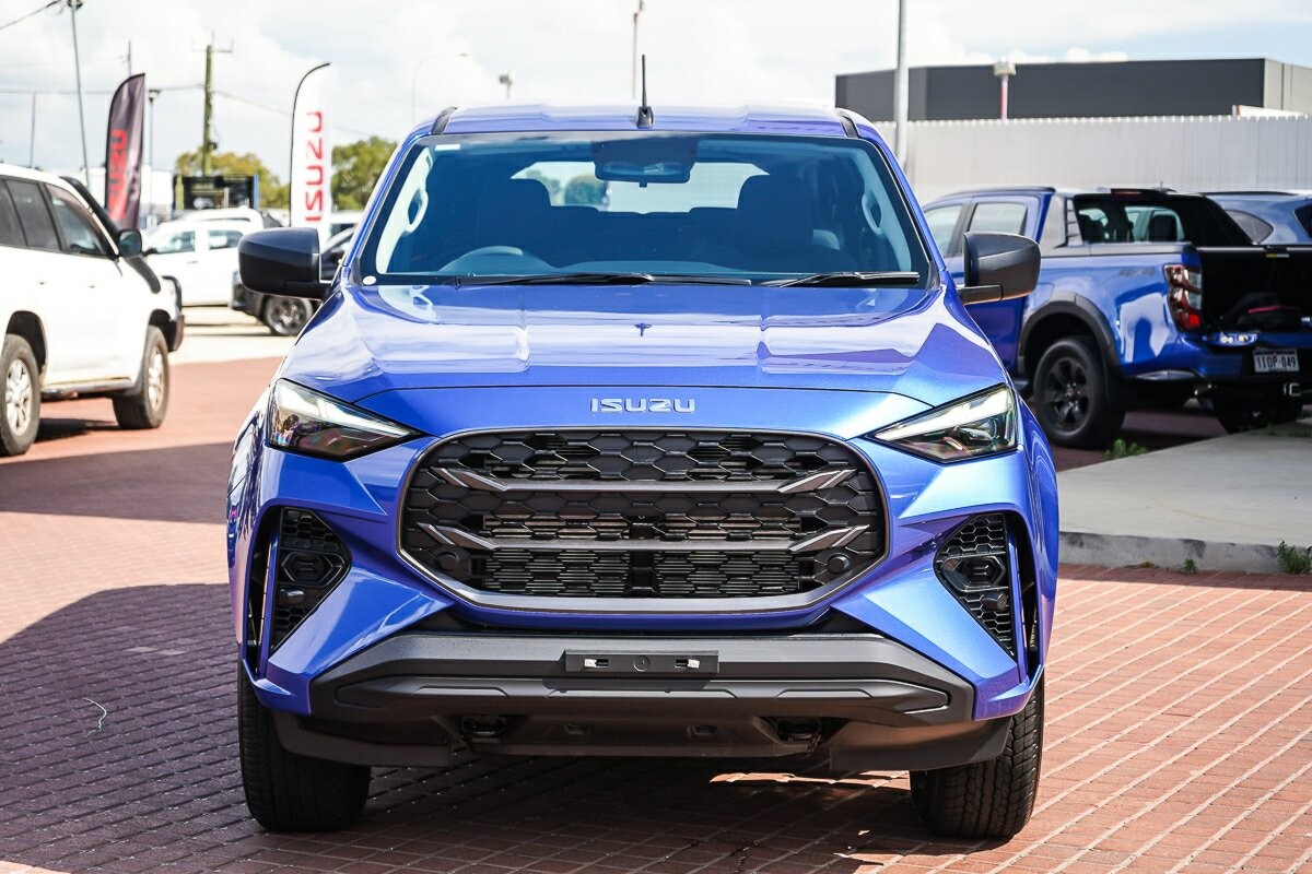 Isuzu Mu-x image 3