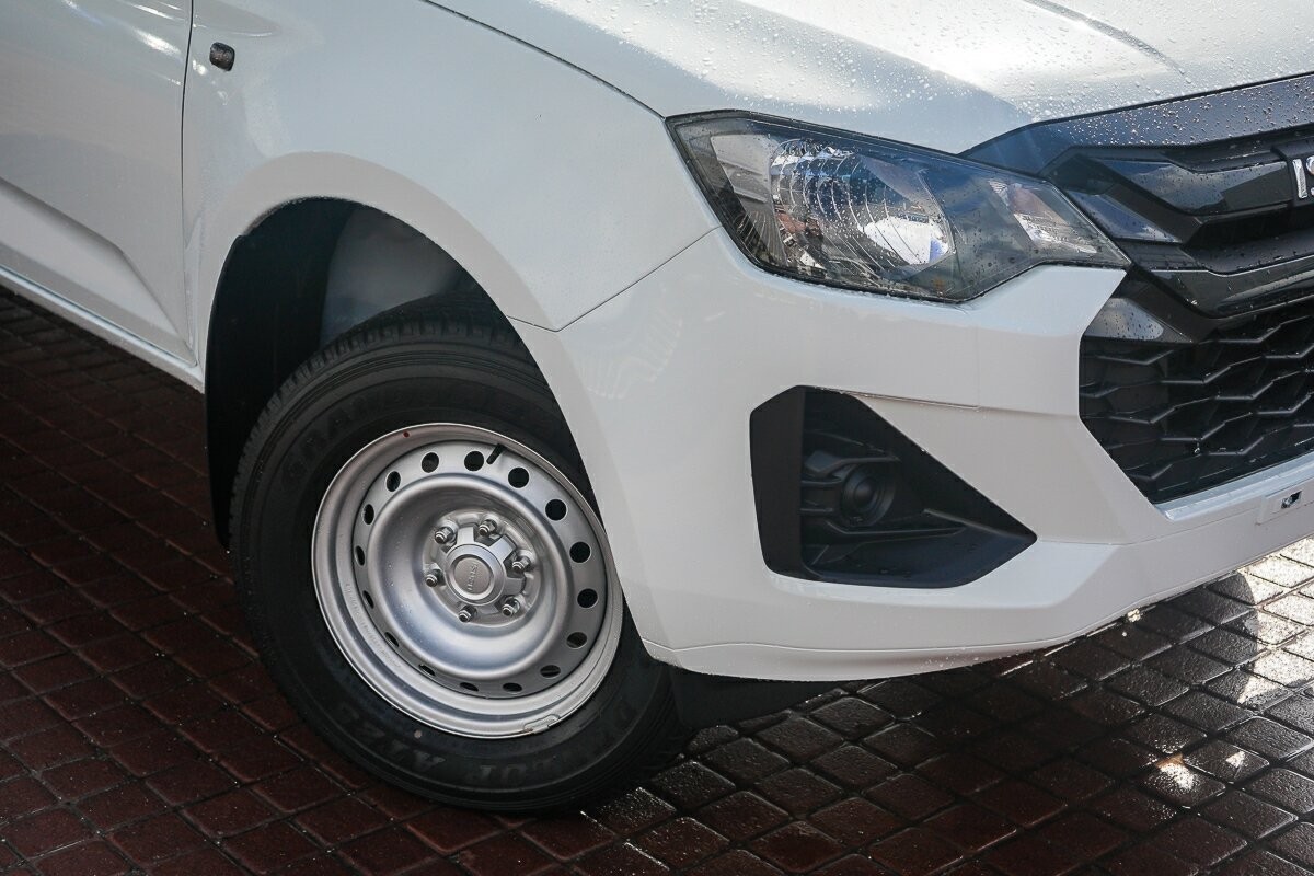 Isuzu D-max image 2