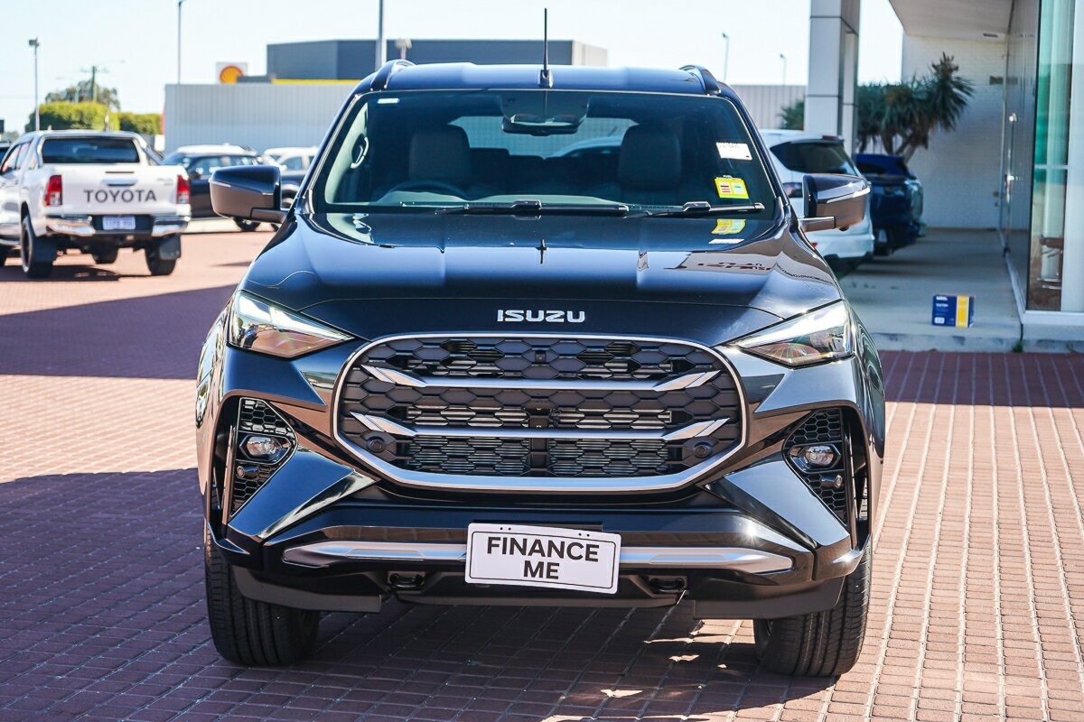 Isuzu Mu-x image 3