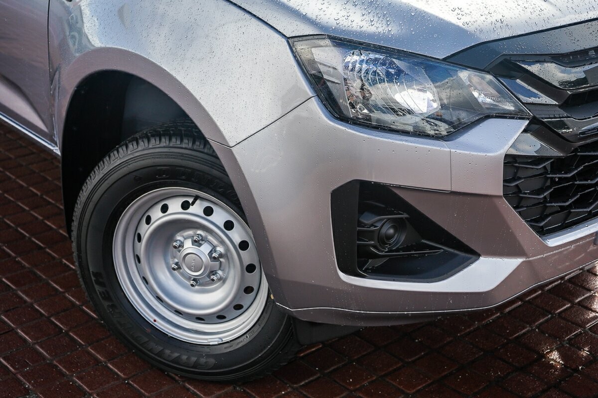 Isuzu D-max image 2