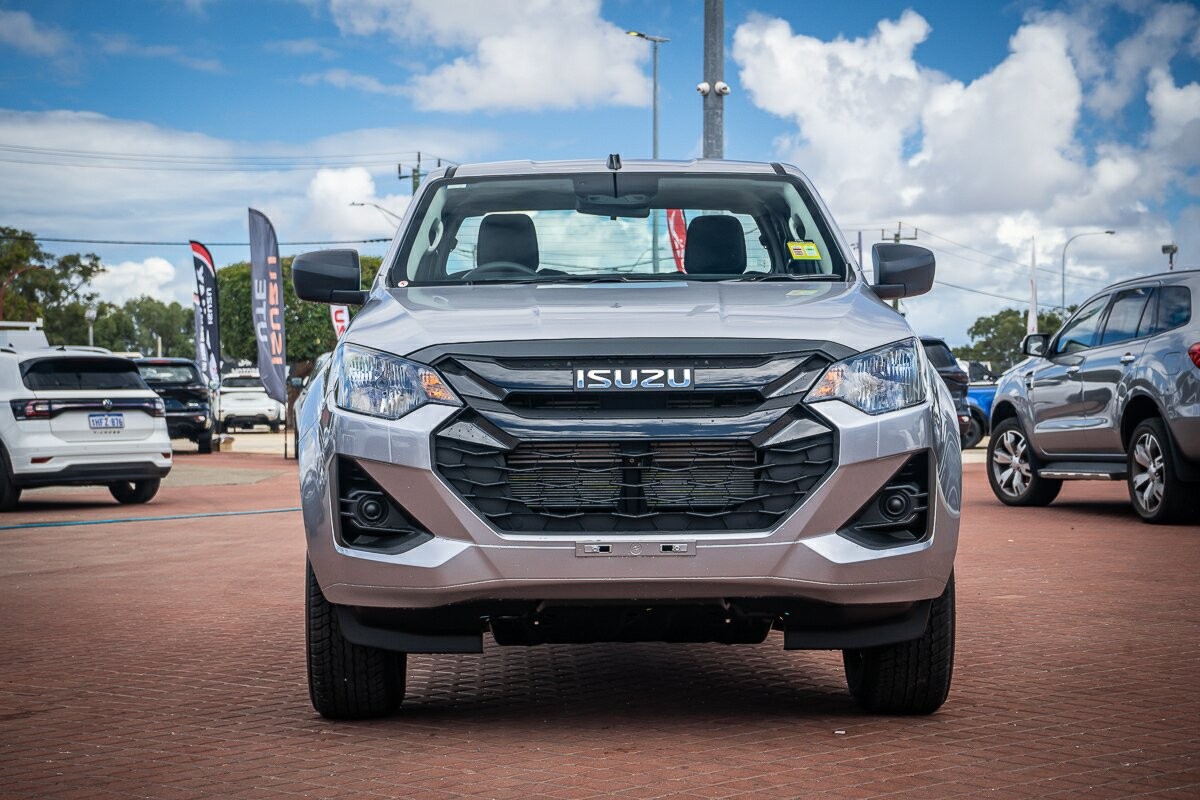 Isuzu D-max image 2