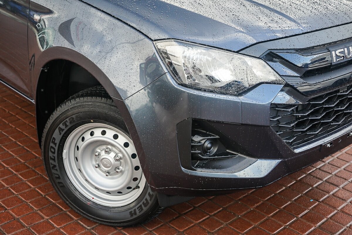 Isuzu D-max image 2