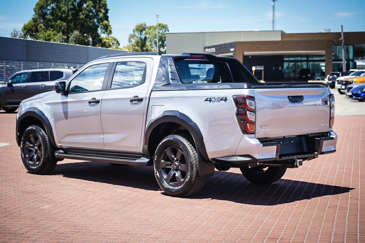 Isuzu D-max image 2