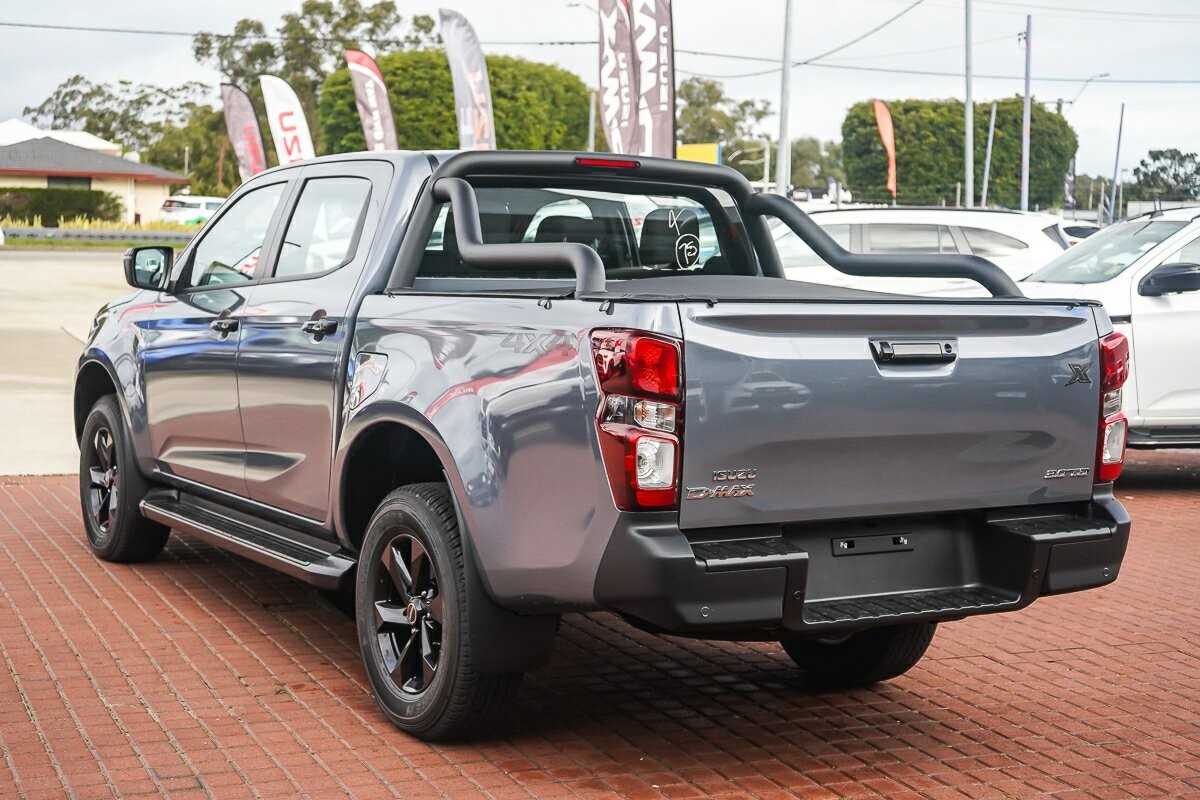 Isuzu D-max image 2