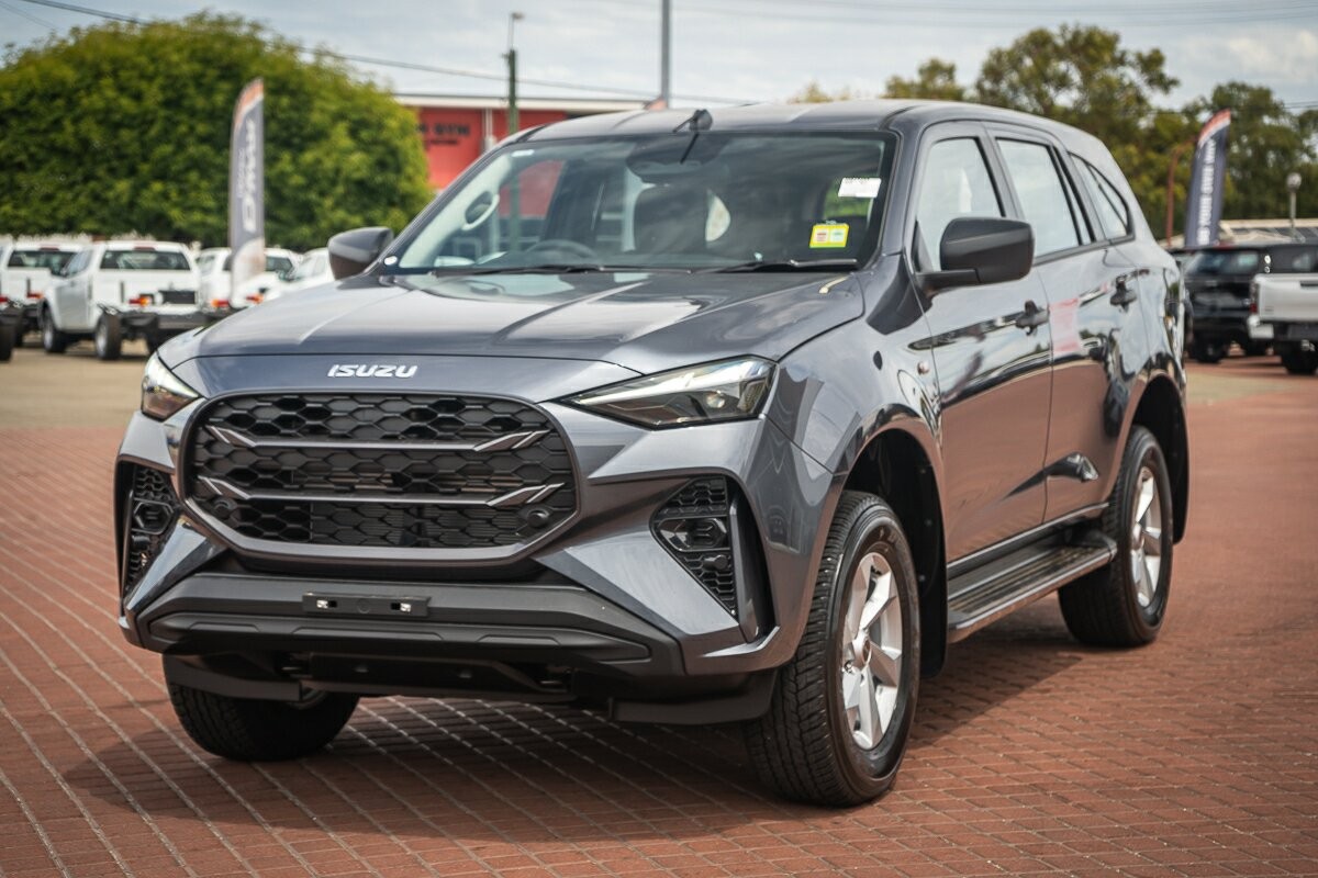 Isuzu Mu-x image 3