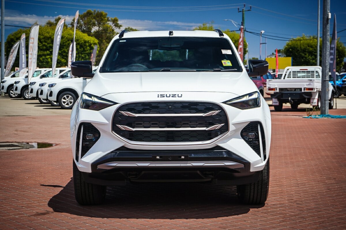 Isuzu Mu-x image 4