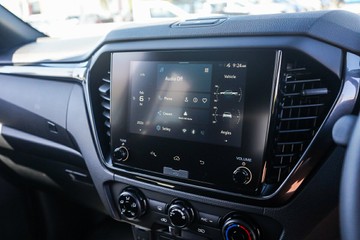 https://vehicle-cdn.autoleague.cloud/4052_50810756_15.jpg