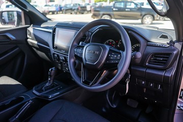 https://vehicle-cdn.autoleague.cloud/4052_50810816_11.jpg