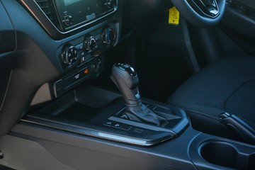 https://vehicle-cdn.autoleague.cloud/4052_50810816_19.jpg