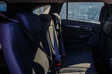 https://vehicle-cdn.autoleague.cloud/4052_50970929_22.jpg