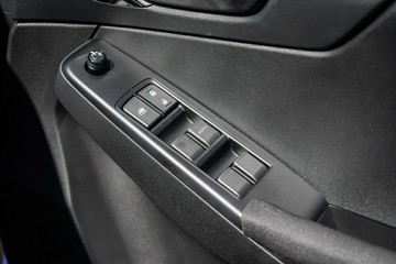 https://vehicle-cdn.autoleague.cloud/4052_51037994_21.jpg